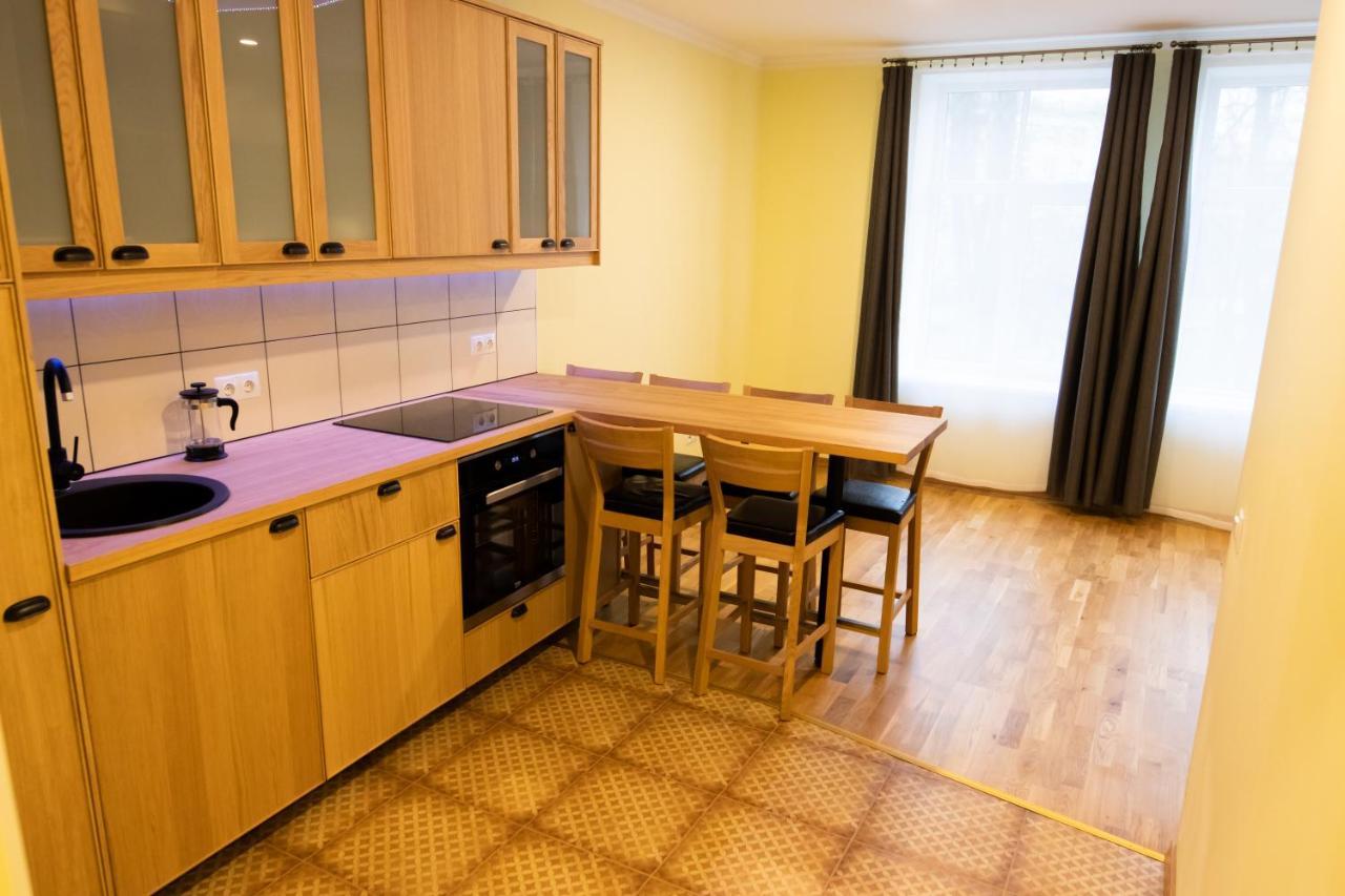 Hot Riga Ernestines Iela 7-7 Enjoy The Feel Of Home And History! מראה חיצוני תמונה
