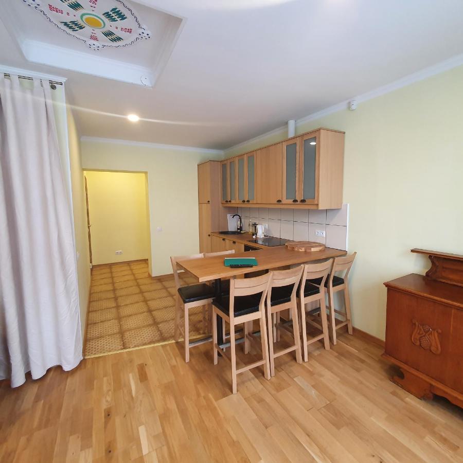 Hot Riga Ernestines Iela 7-7 Enjoy The Feel Of Home And History! מראה חיצוני תמונה