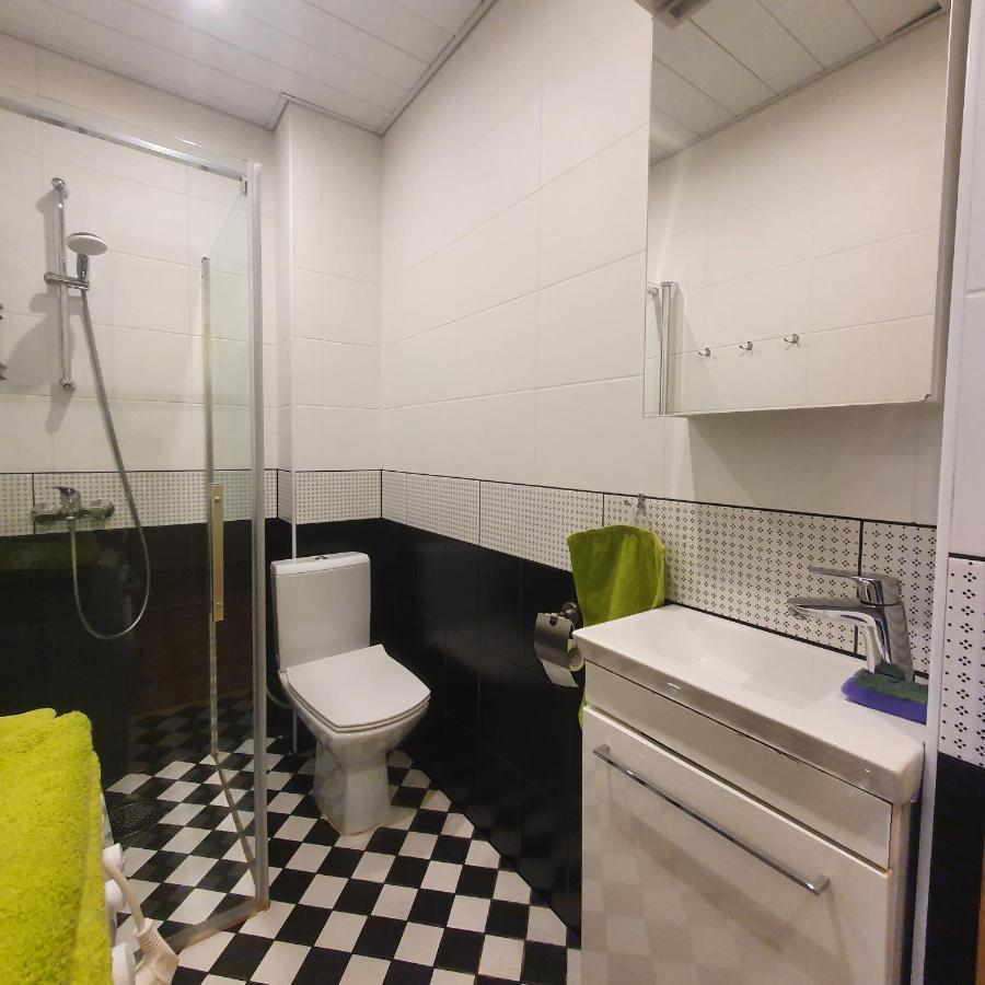 Hot Riga Ernestines Iela 7-7 Enjoy The Feel Of Home And History! מראה חיצוני תמונה
