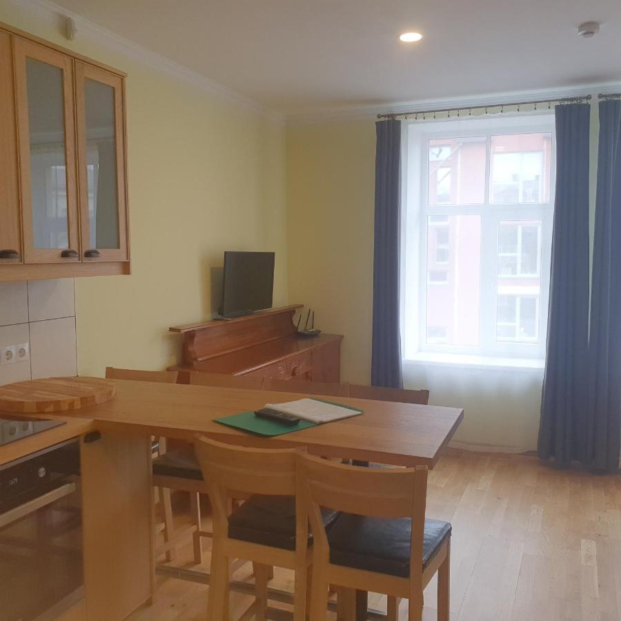Hot Riga Ernestines Iela 7-7 Enjoy The Feel Of Home And History! מראה חיצוני תמונה