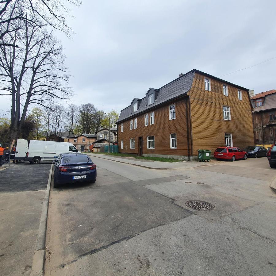Hot Riga Ernestines Iela 7-7 Enjoy The Feel Of Home And History! מראה חיצוני תמונה